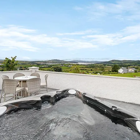 Seaview 'sleeping 4 Guests' * Rockstown