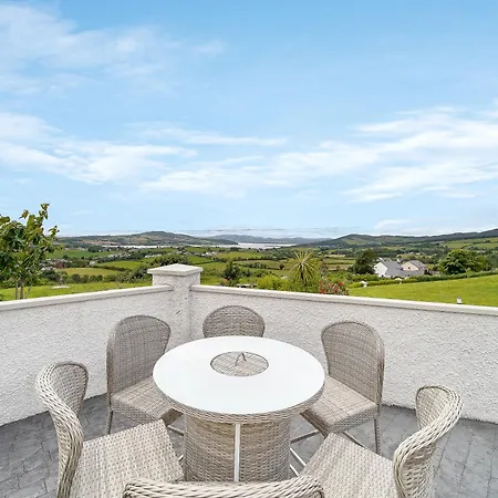 Seaview 'sleeping 4 Guests' *