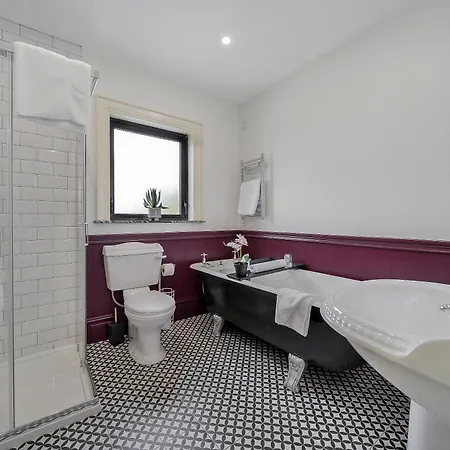 Lägenhet Seaview 'sleeping 4 Guests' Rockstown
