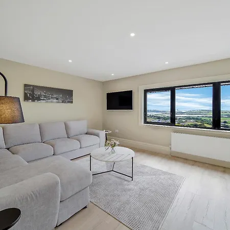 Seaview 'sleeping 4 Guests' * Rockstown