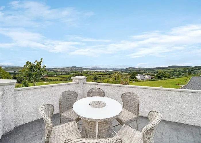 Seaview 'sleeping 4 Guests' *