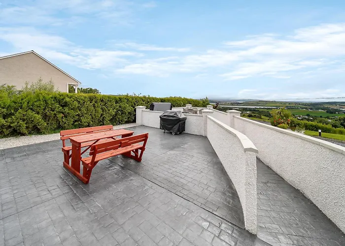 Seaview 'sleeping 4 Guests' Apartman *